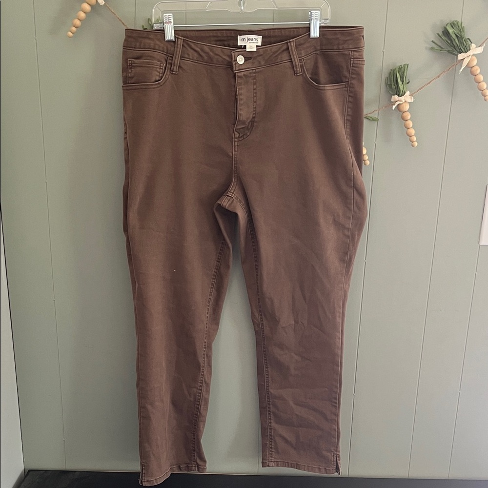 New without Tags Maurices Brown Straight Leg Women Jeans